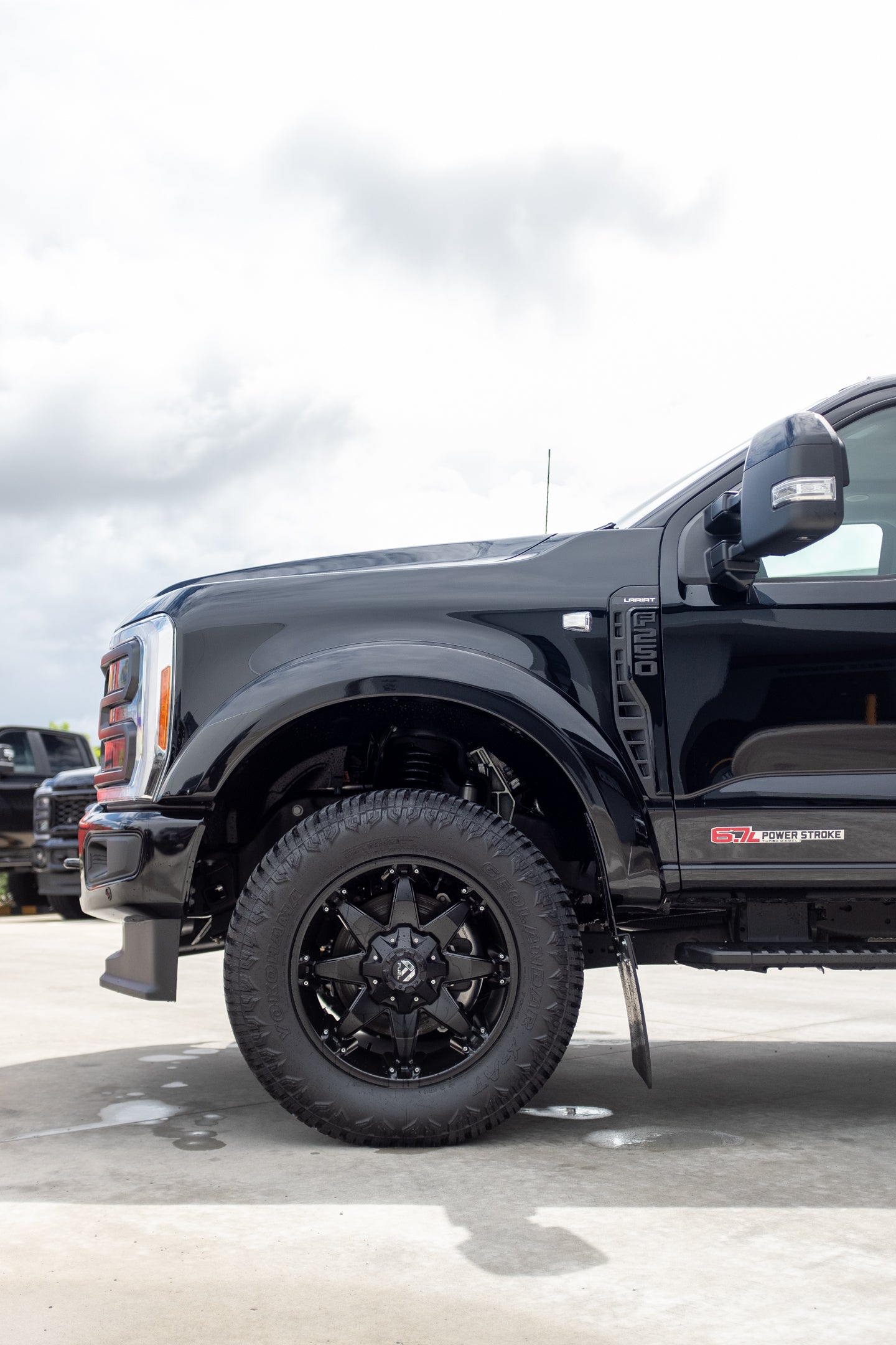 2023 Ford F250 Lariat in Agate Black 'OUTLAW PACKAGE' (STOCK #5017)