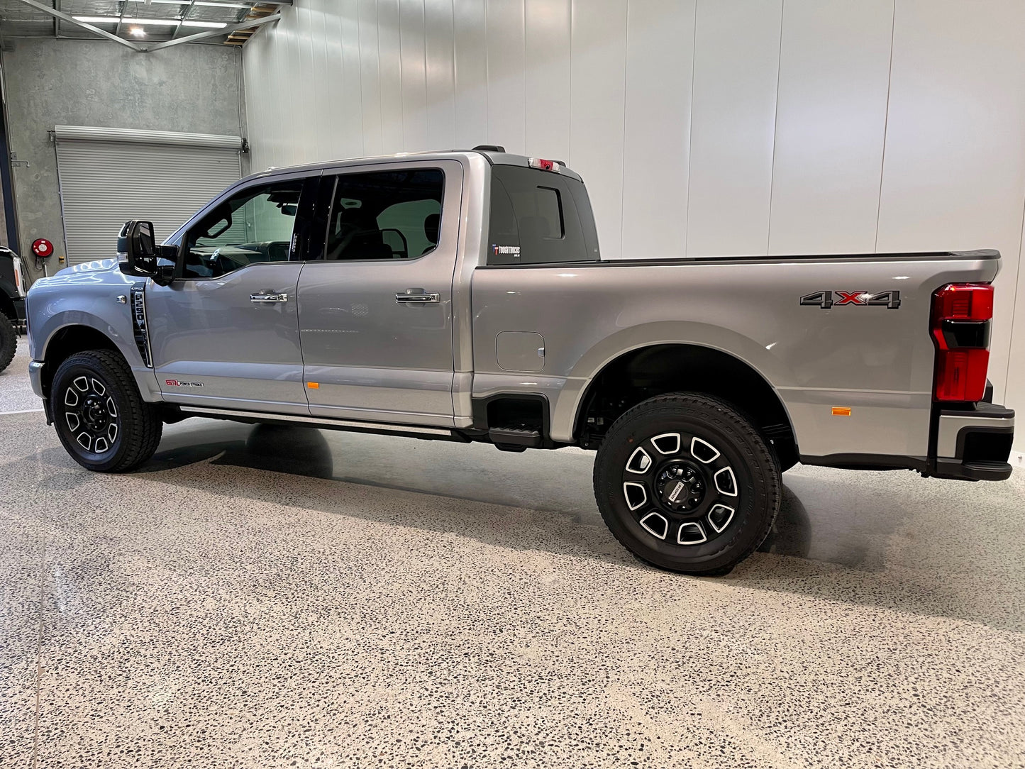 NEW 2024 FORD F250 PLATINUM - ICONIC SILVER (STOCK# 5063)