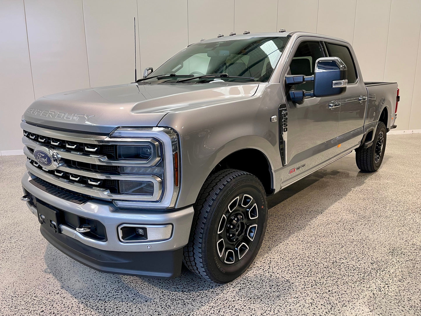 NEW 2024 FORD F250 PLATINUM - ICONIC SILVER (STOCK# 5063)