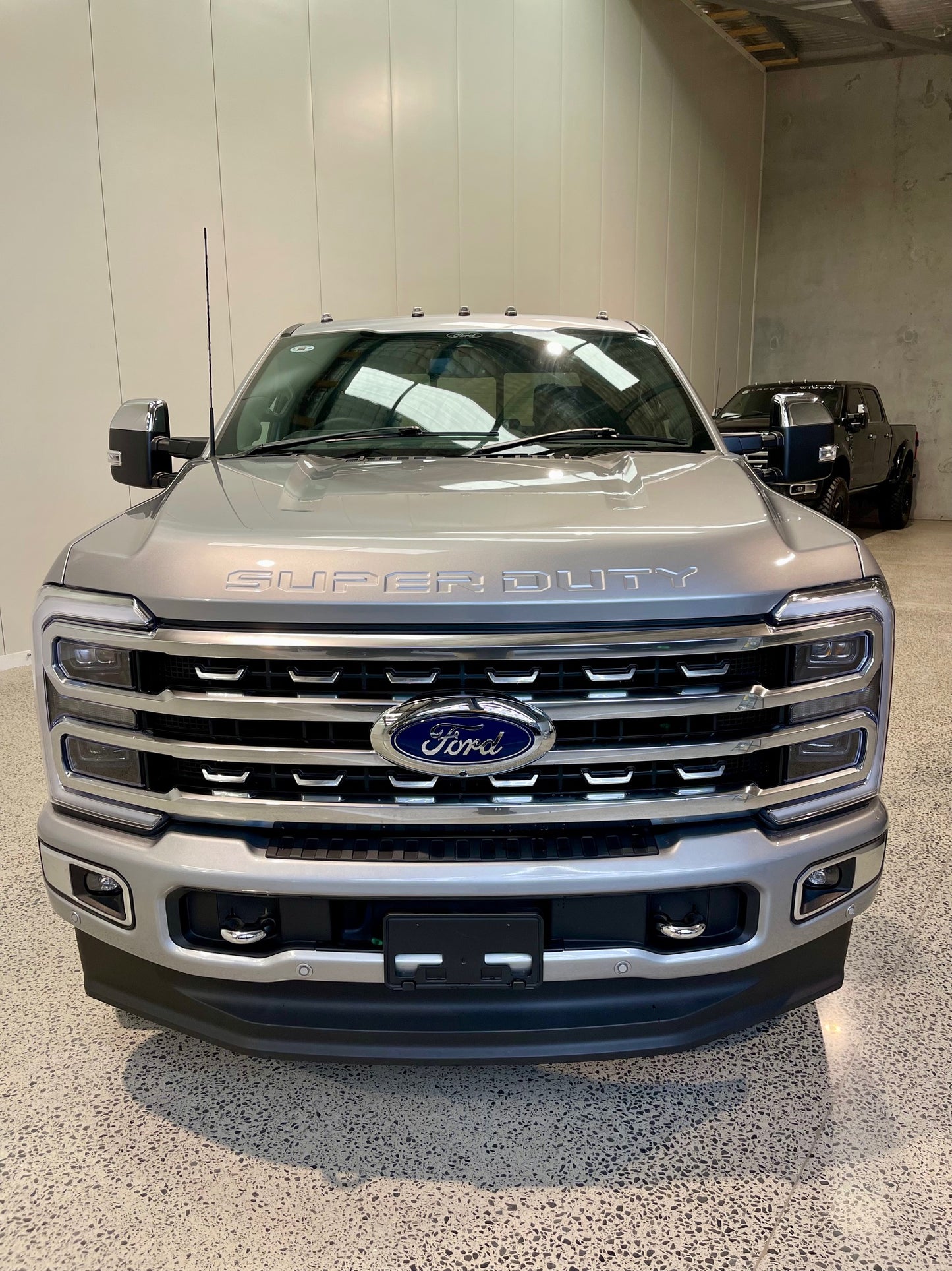 NEW 2024 FORD F250 PLATINUM - ICONIC SILVER (STOCK# 5063)