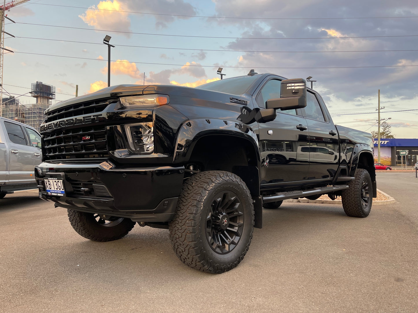 2022 Chevy 2500 HD Black Widow (STOCK# TT 5724)
