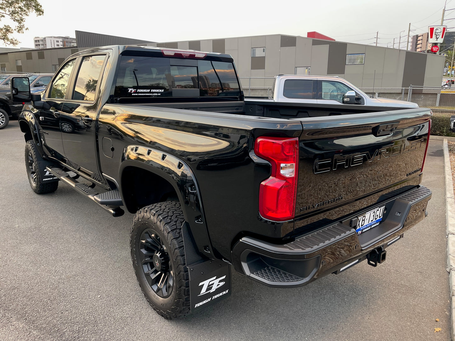 2022 Chevy 2500 HD Black Widow (STOCK# TT 5724)