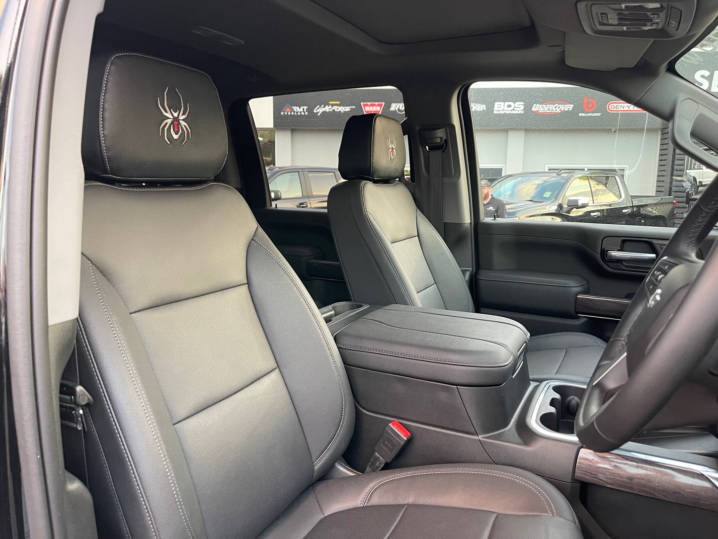 2022 Chevy 2500 HD Black Widow (STOCK# TT 5724)