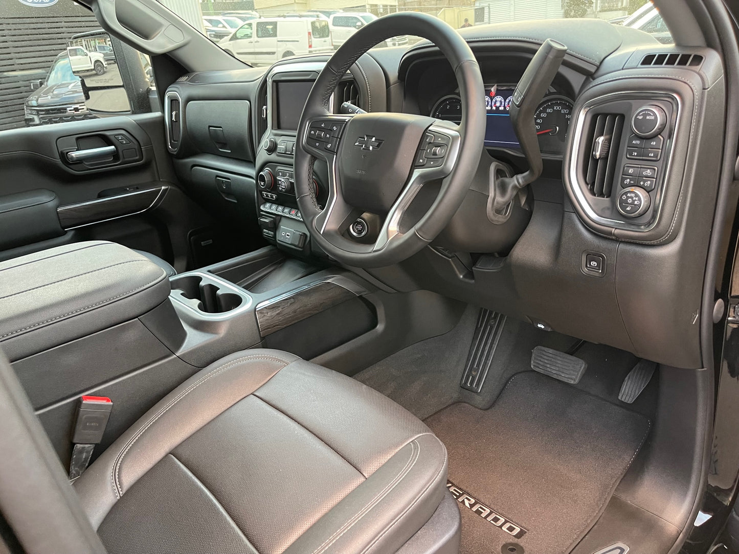 2022 Chevy 2500 HD Black Widow (STOCK# TT 5724)