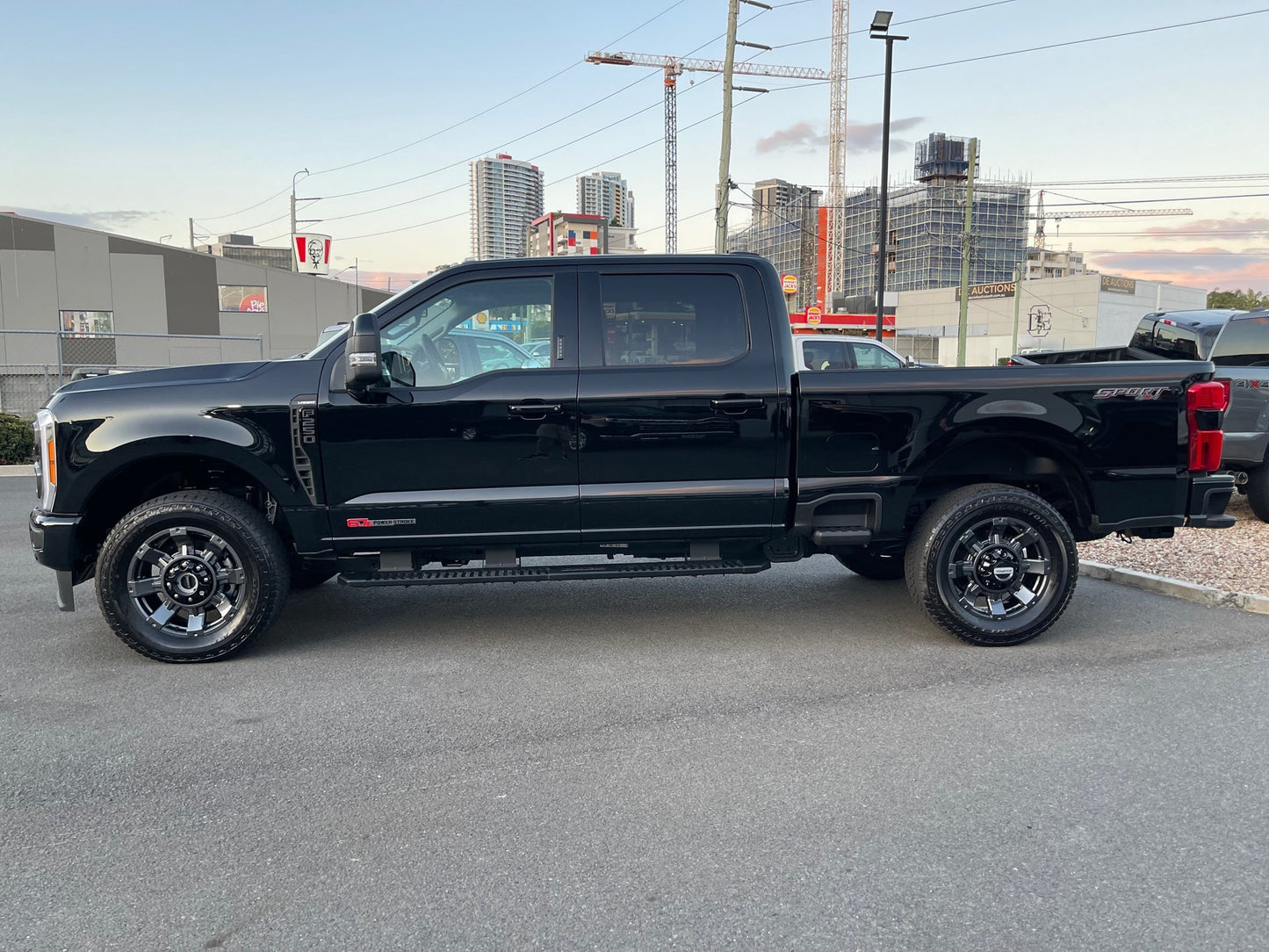 2023 Ford F250 Lariat in Agate Black (STOCK #TT 4181)
