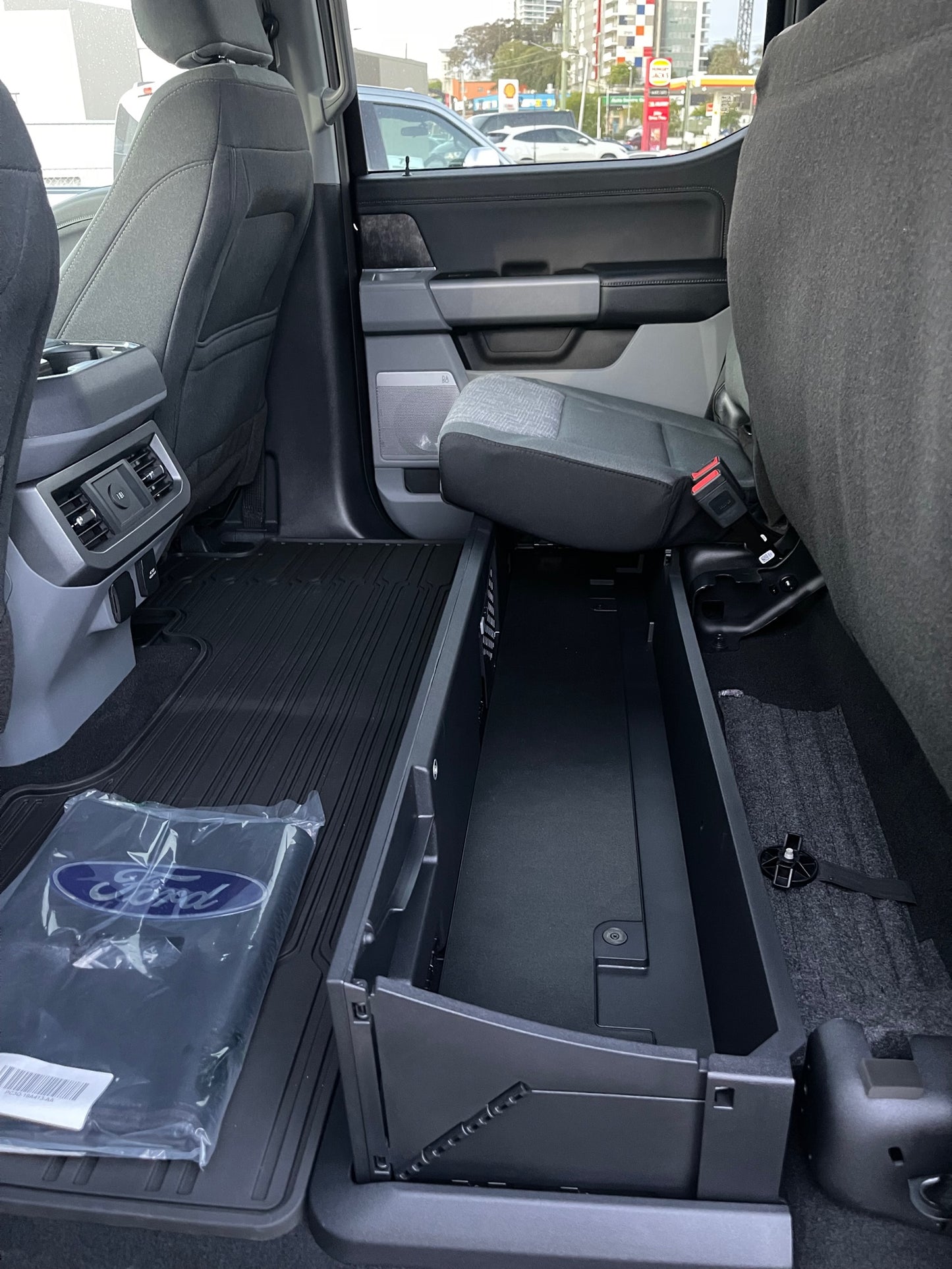 2023 Ford F350 XLT Tremor in Agate Black (STOCK # TT 5061)