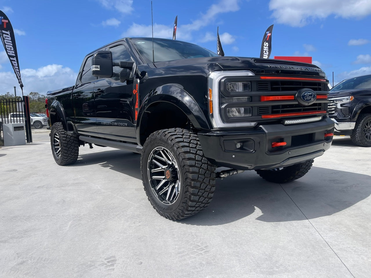 2023 FORD F250 LARIAT 'HARLEY-DAVIDSON, BLACK (SN# 5044) *H-D Serial numbered.