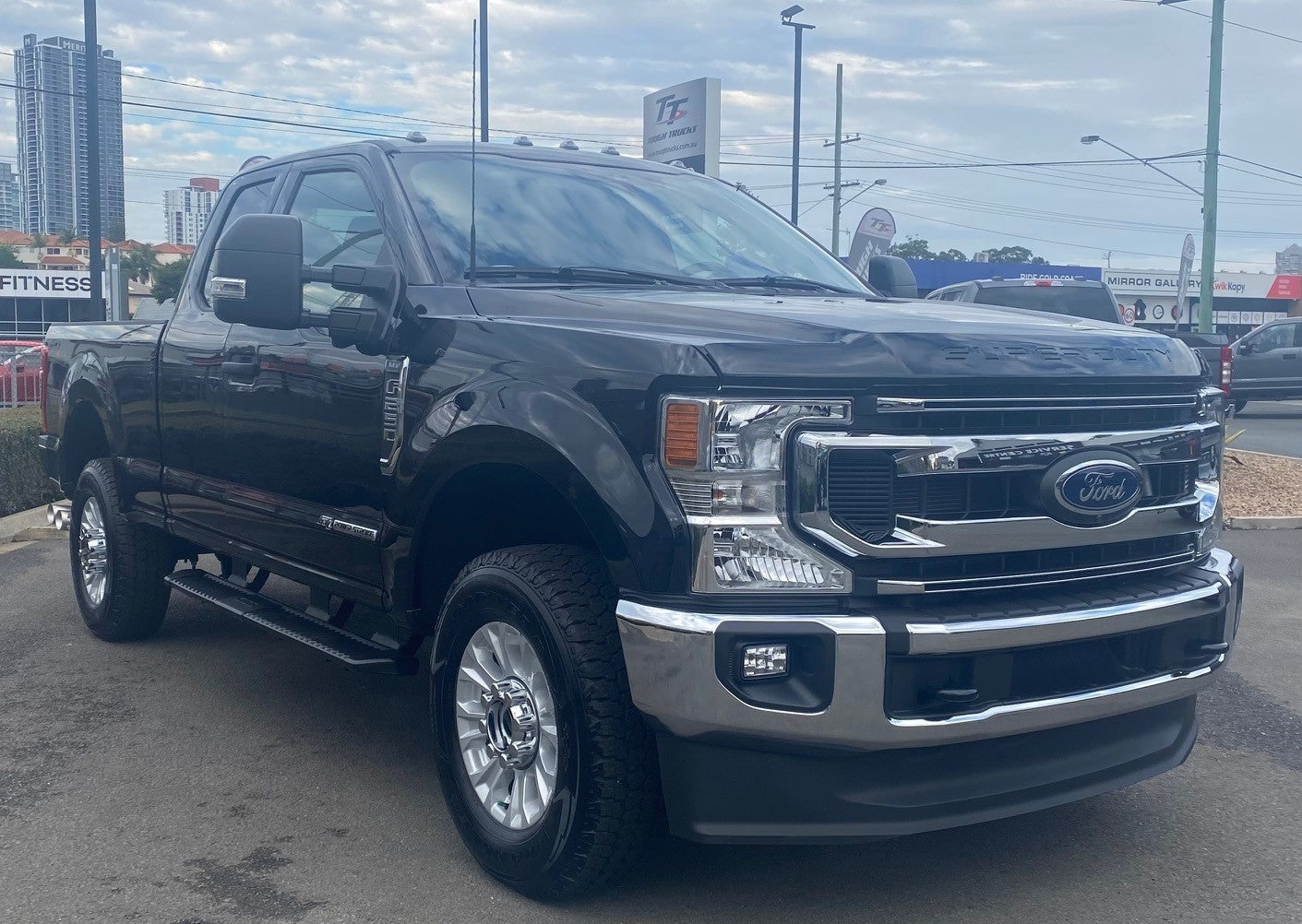 2022 Ford F250 XLT in Agate Black (STOCK# TT 6907)