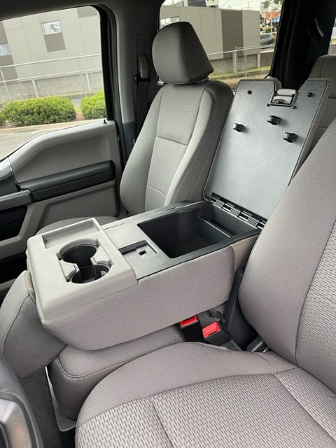 2022 Ford F250 XLT with Blackout Pack (STOCK# TT 0470)