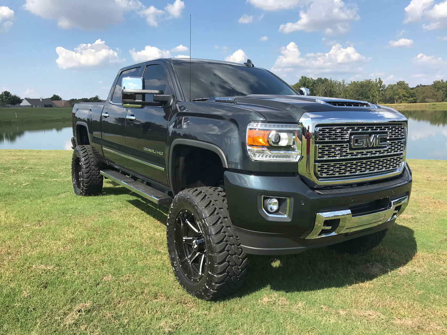 BDS 6.5 Inch Lift Kit | FOX 2.5 Coil-Over Conversion | Chevy Silverado Or GMC Sierra 2500HD/3500HD (11-19) | Diesel