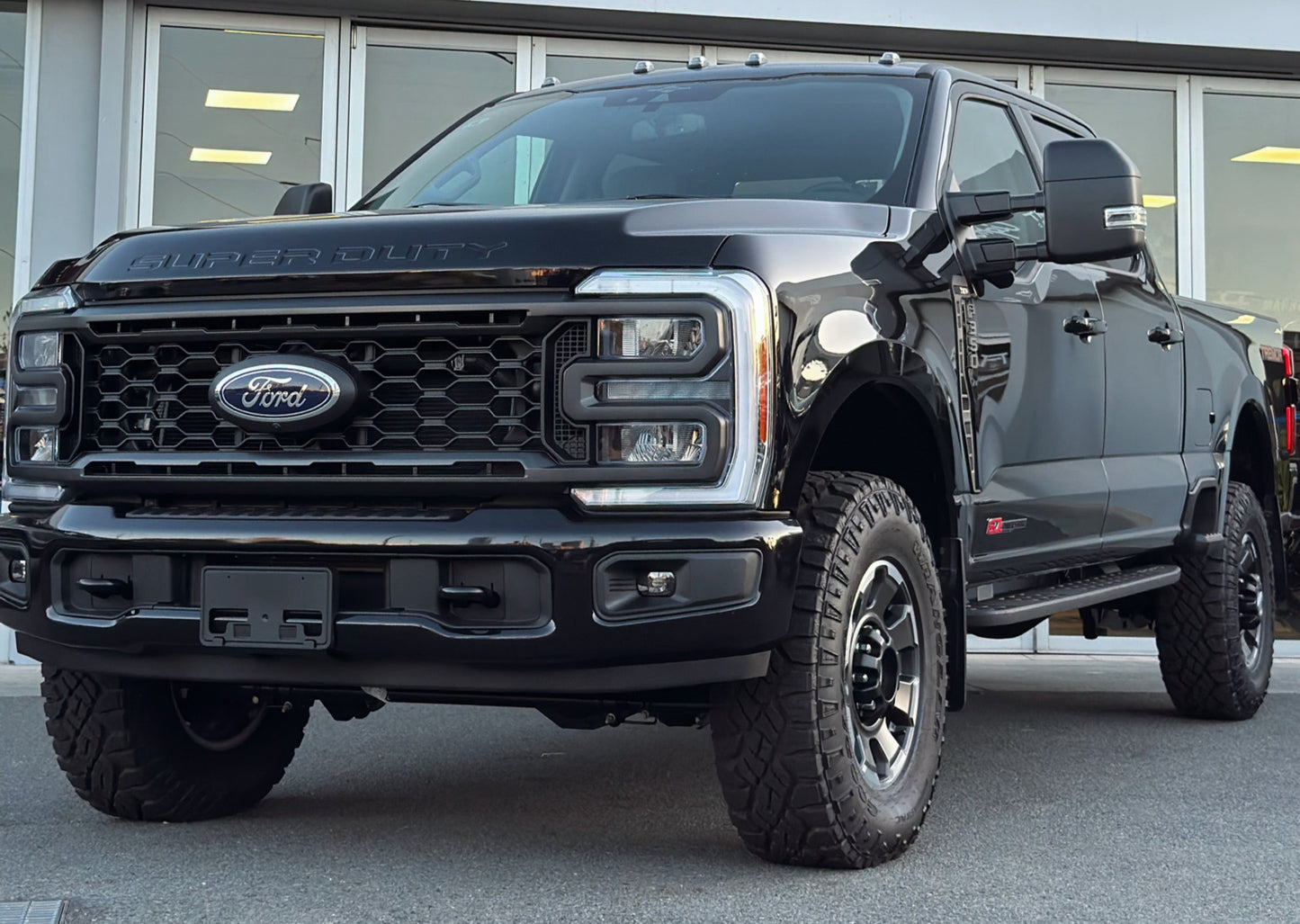 2023 Ford F350 XLT