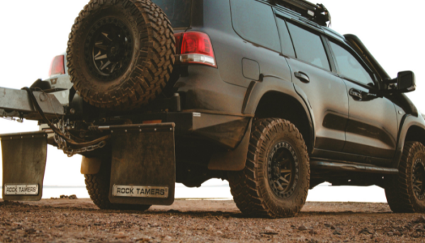 Rock Tamers® 2.5" Hub Mudflap System (RT-RT110)