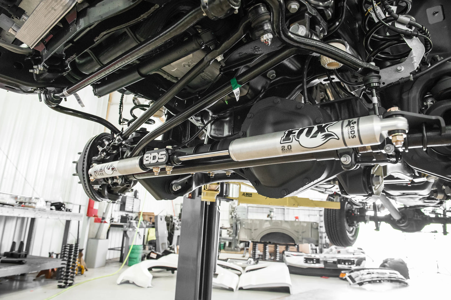 BDS 4 Inch Lift Kit W/ Radius Arm | Ford F250/F350 Super Duty (05-07) 4WD | Diesel