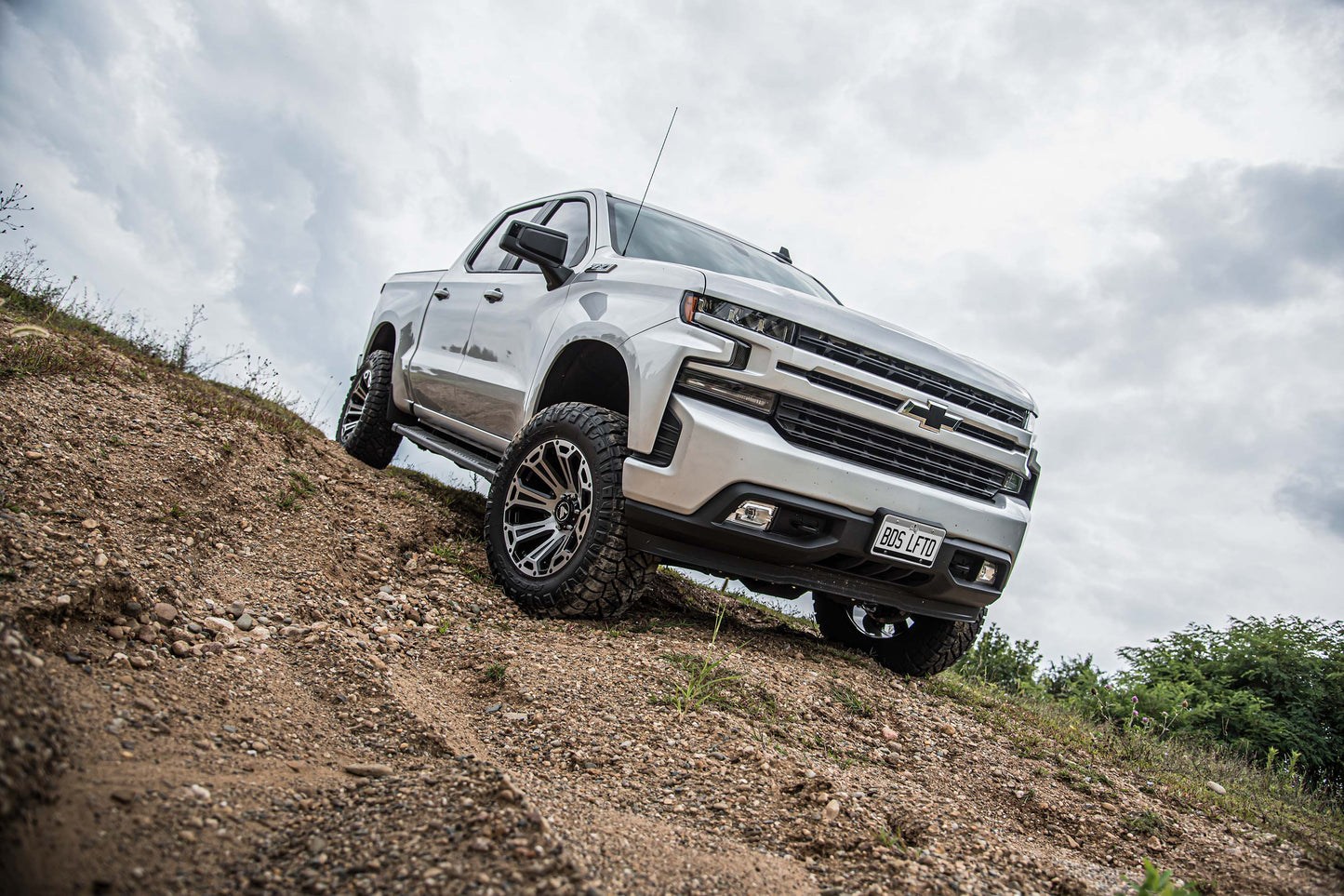 BDS 4" Fox Coilover Lift Kit (Chevy Silverado 1500 2019-2023)