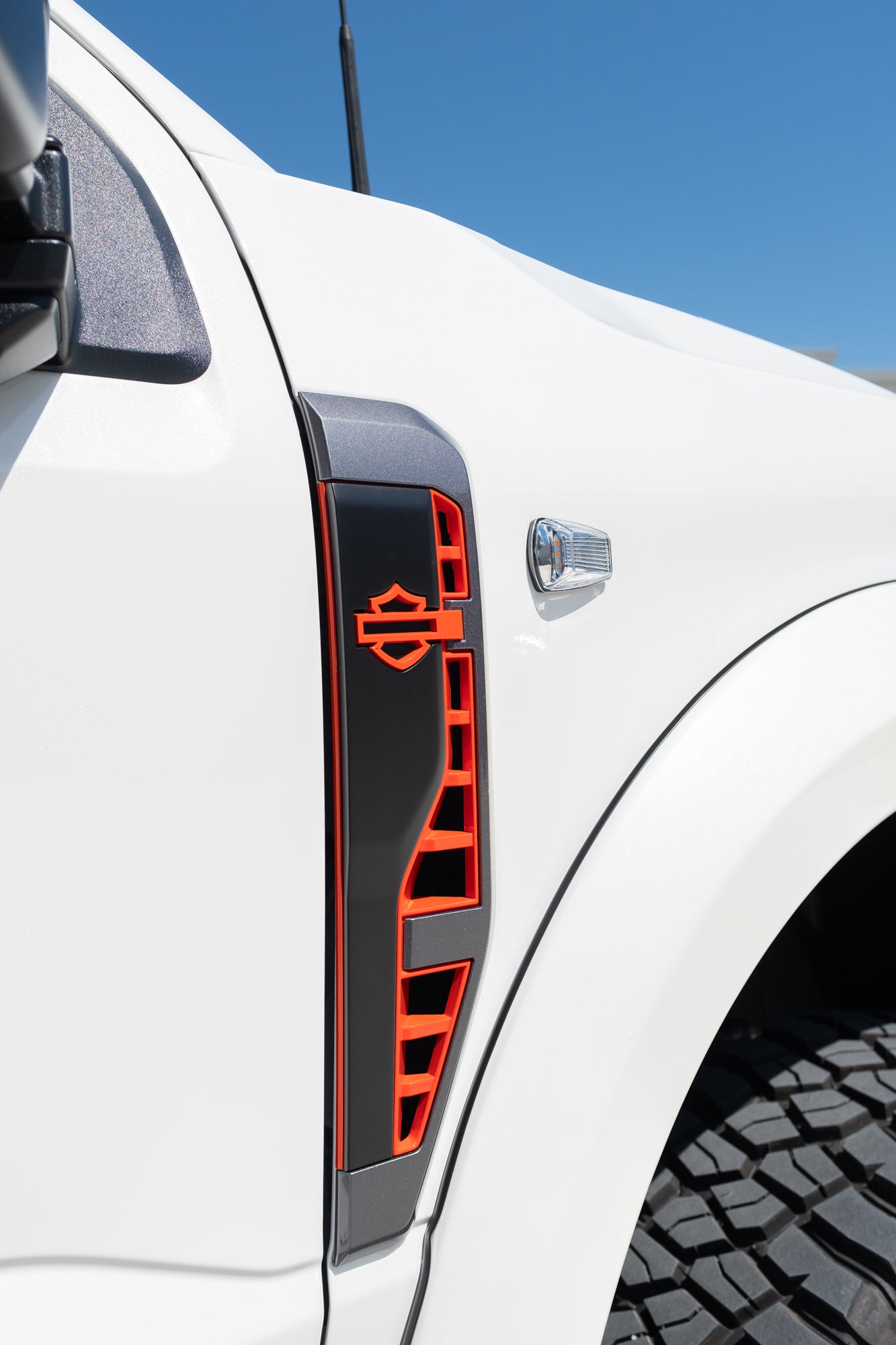 2023 & 2024 F250/350 LARIAT 'HARLEY-DAVIDSON' (PRE-ORDER)