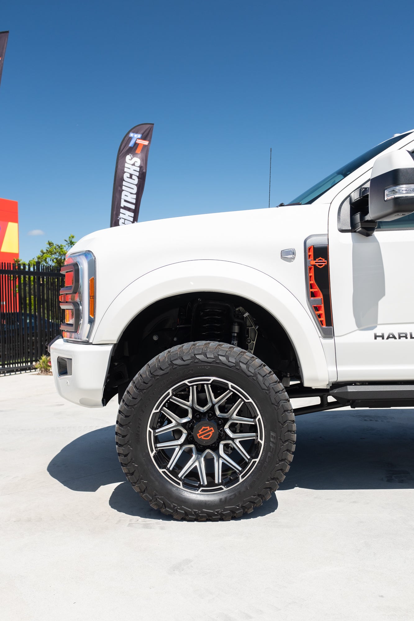 2023 & 2024 F250/350 LARIAT 'HARLEY-DAVIDSON' (PRE-ORDER)