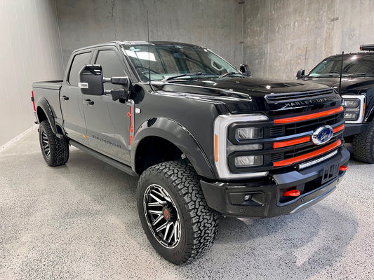 2023 FORD F250 LARIAT 'HARLEY-DAVIDSON, BLACK (SN# 5044)