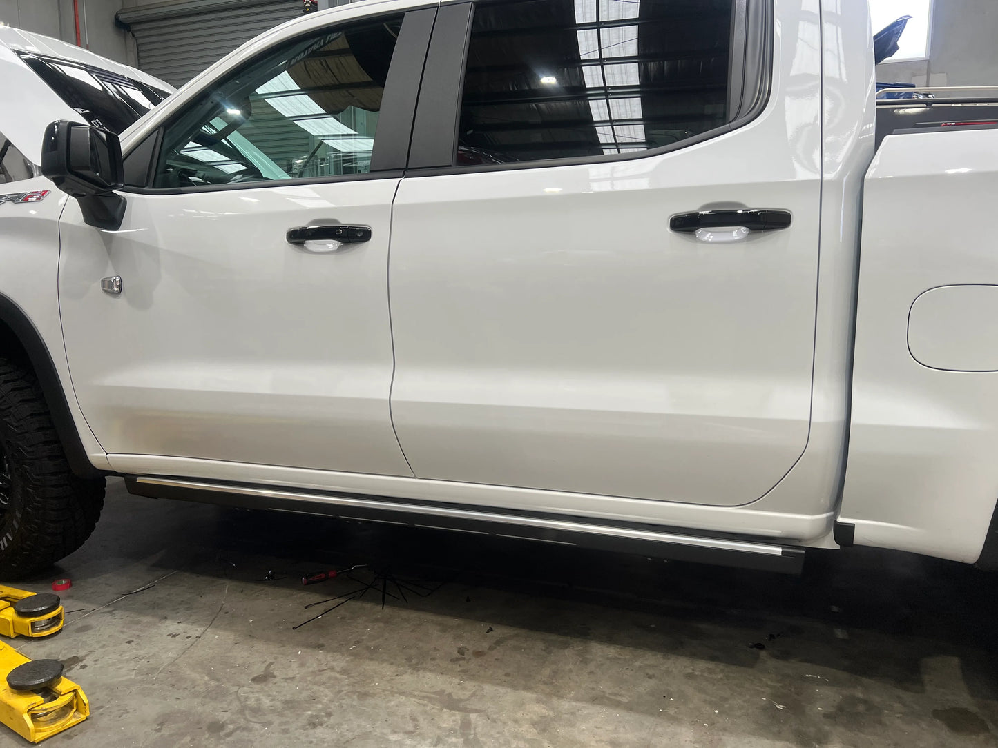 Offroad Industries Electric Steps (Chevy Silverado ZR2 & LTZ 2023-on)