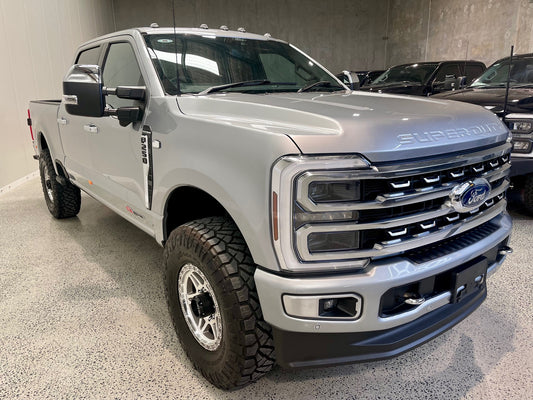NEW 2024 FORD F250 PLATINUM - ICONIC SILVER (STOCK# 5062)