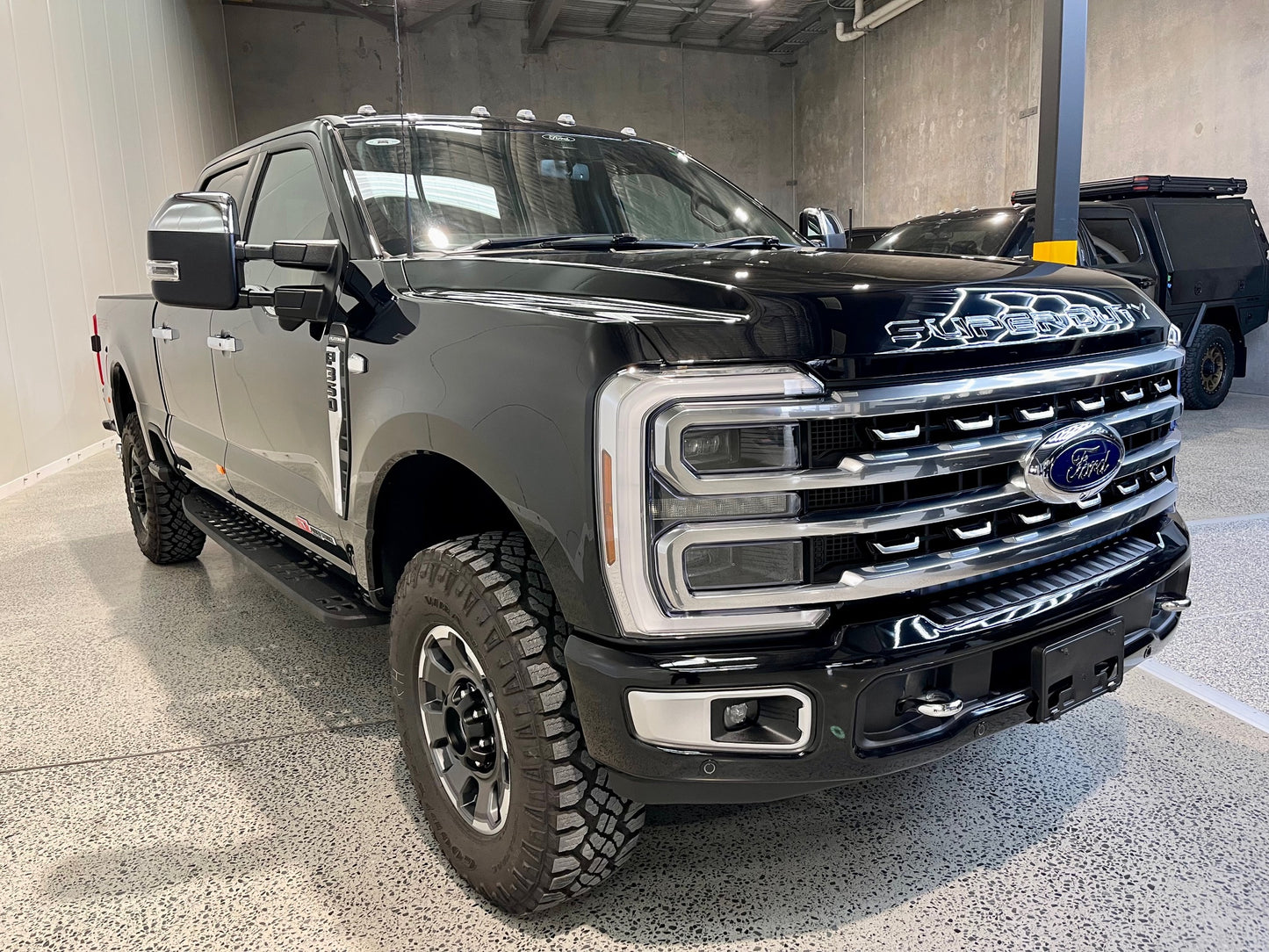 NEW 2024 F350 PLATINUM TREMOR, AGATE BLACK (SN# 5080)