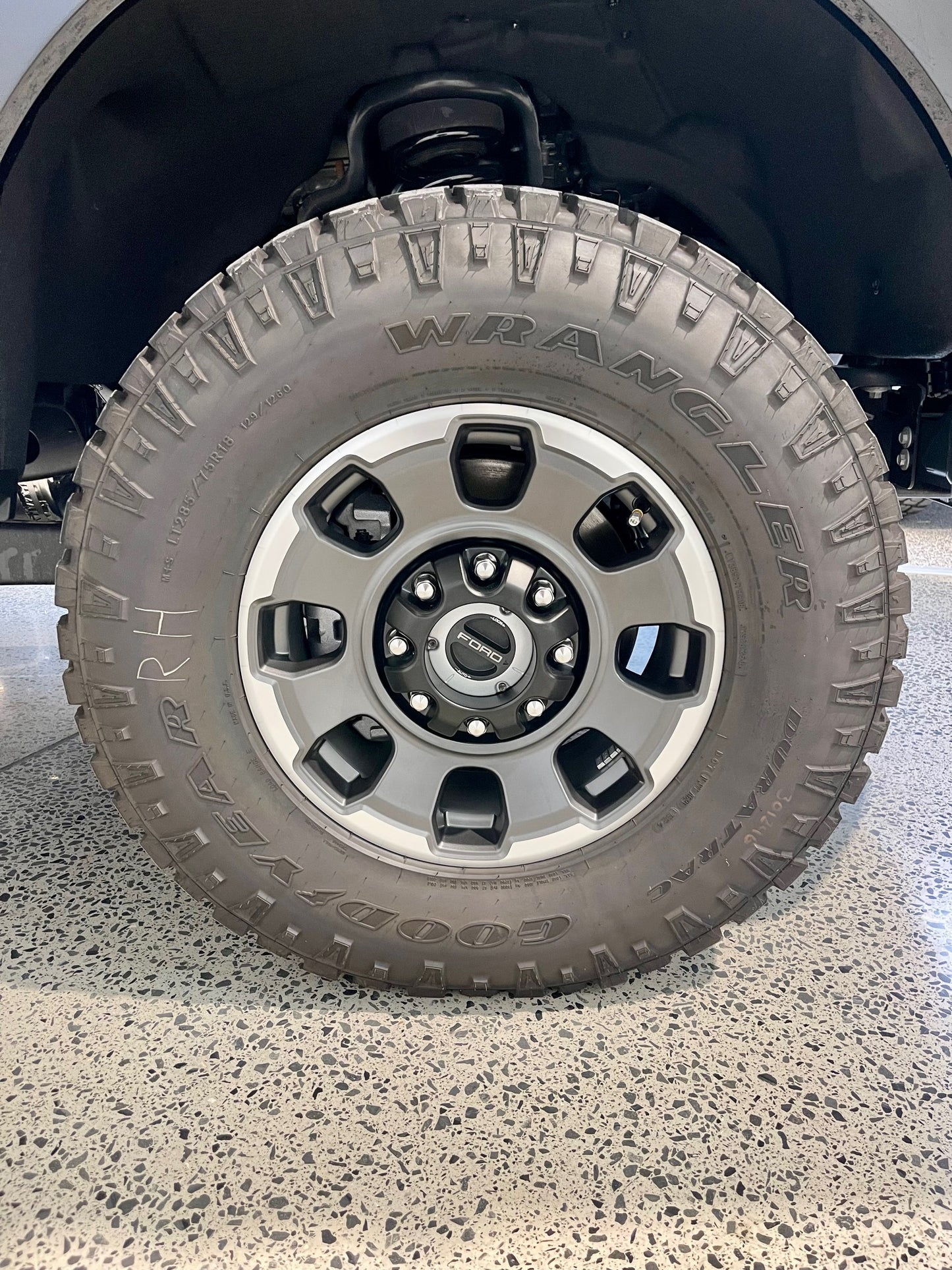 NEW 2024 F350 PLATINUM TREMOR, AGATE BLACK (SN# 5080)