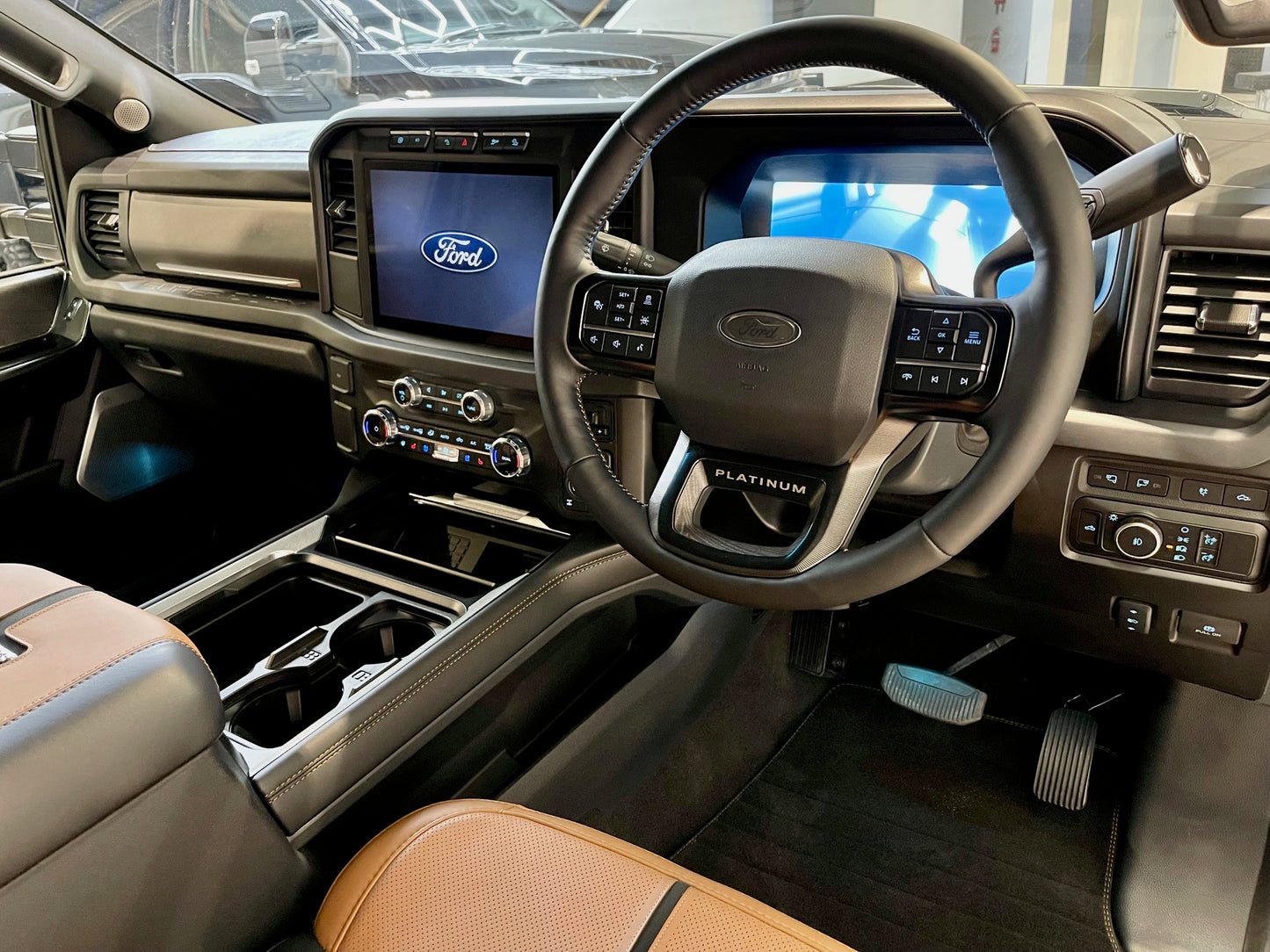 NEW 2024 F350 PLATINUM TREMOR, AGATE BLACK (SN# 5080)