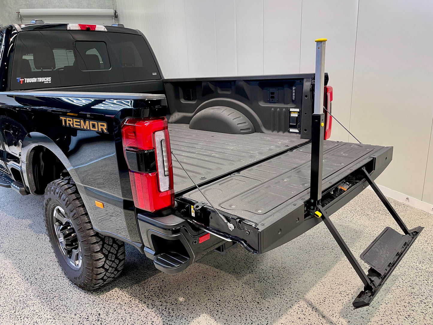 NEW 2024 F350 PLATINUM TREMOR, AGATE BLACK (SN# 5080)