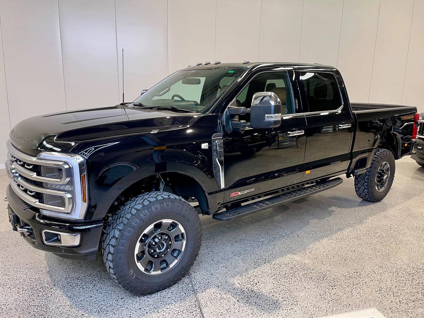 NEW 2024 F350 PLATINUM TREMOR, AGATE BLACK (SN# 5080)