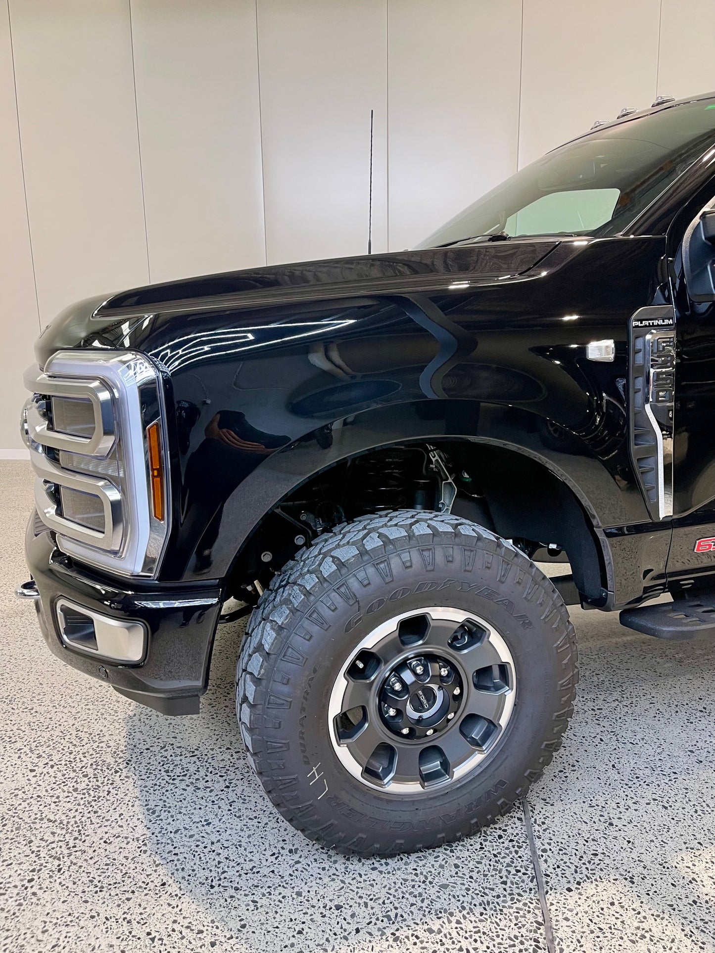 NEW 2024 F350 PLATINUM TREMOR, AGATE BLACK (SN# 5080)