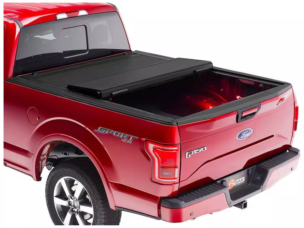 Bakflip 448133 MX4 Tonneau Cover (Chevy 2500HD 2021-2023 suit 6' 10" Bed)