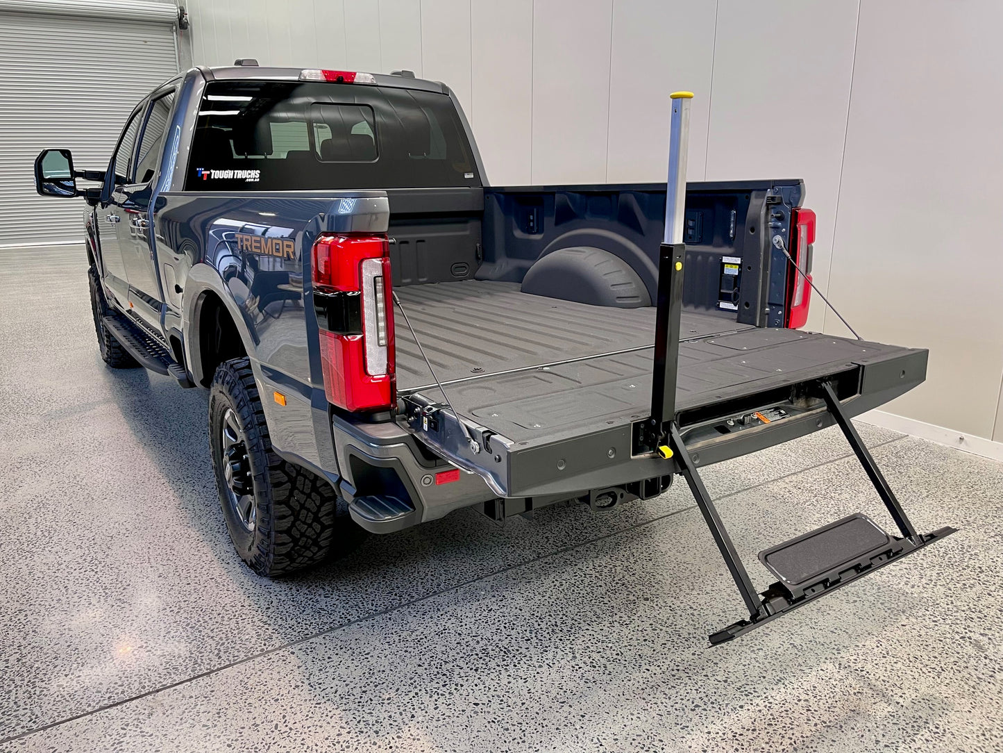 NEW 2024 FORD F250 PLATINUM TREMOR - CARBONIZED GREY (SN# 5082)