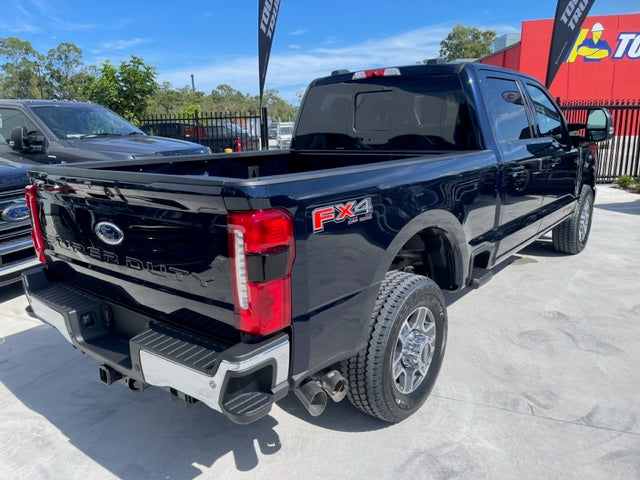 2023 F250 LARIAT, ANTIMATTER BLUE (STOCK #5043)