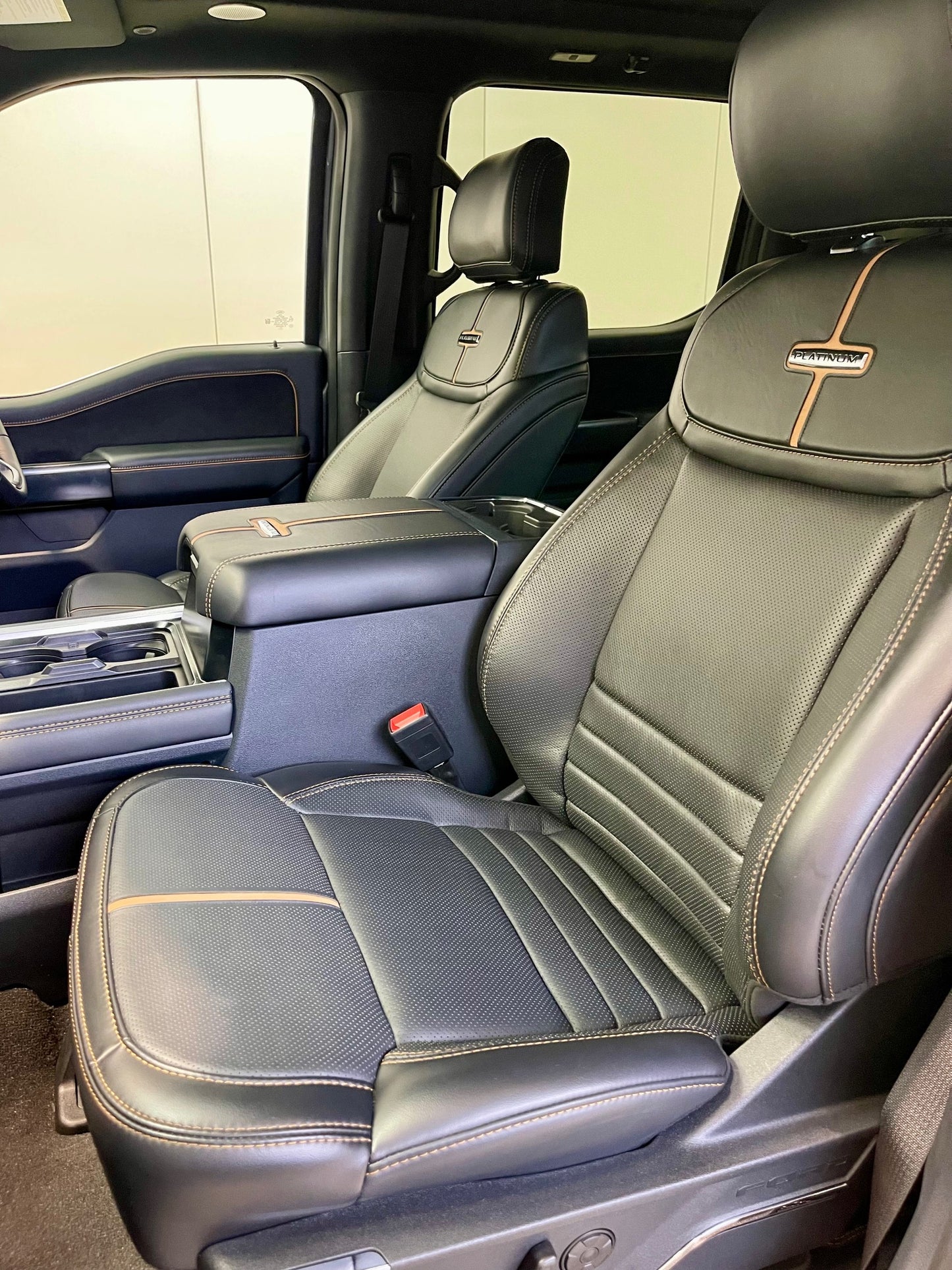 NEW 2024 FORD F250 PLATINUM TREMOR - CARBONIZED GREY (SN# 5082)