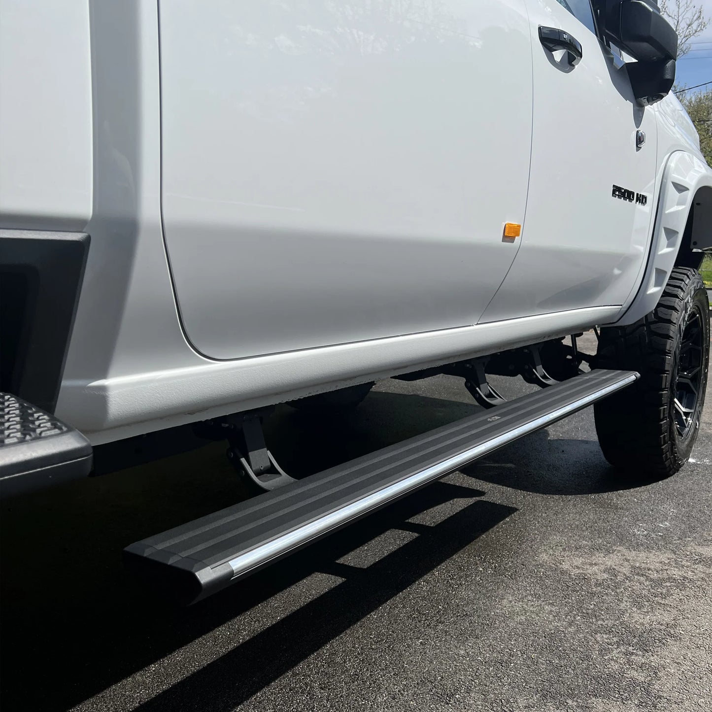 Offroad Industries Electric Steps (Chevy Silverado ZR2 & LTZ 2023-on)