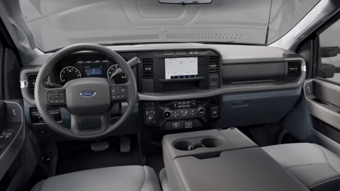2023 Ford F350 XLT