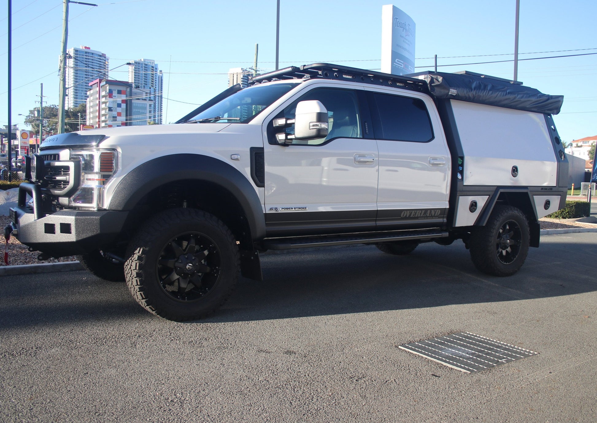 2021 Ford F250 Lifted Overland Edition