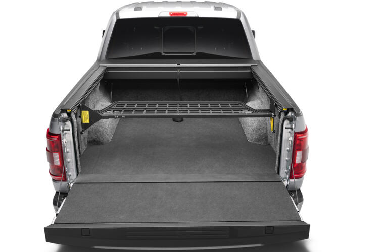 Roll-N-Lock RNLCM152 Cargo Manager (F-250/F-350 2017-2022, 8')